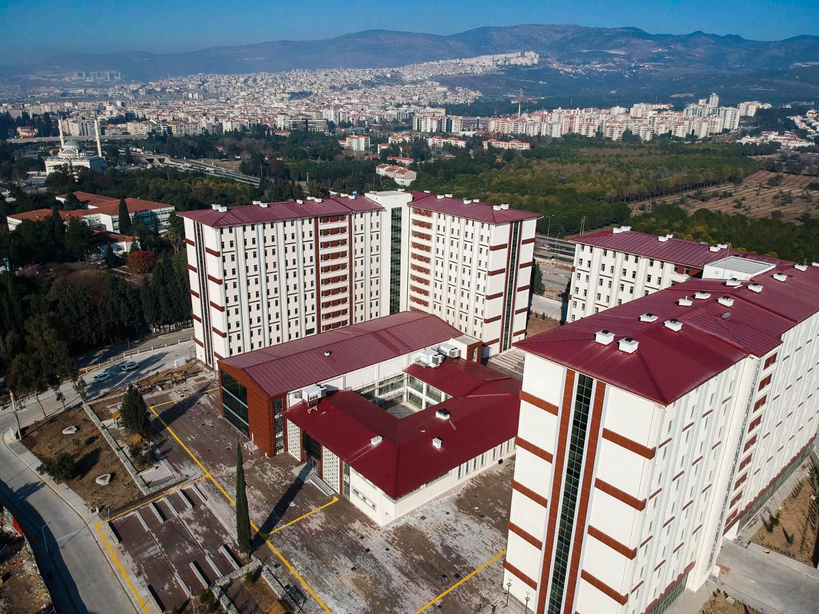 İzmir Ege Üniversitesi’nde Yeni Yurtlar Inşa Ediliyor1