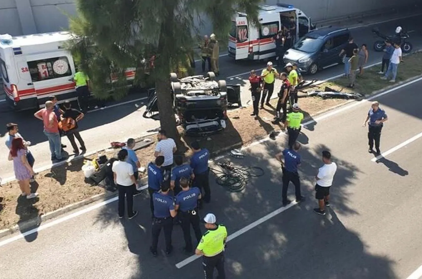 İzmir Konak'ta Feci Kaza Hayatını Kaybedenlerin Kimlikleri Açıklandı (3)