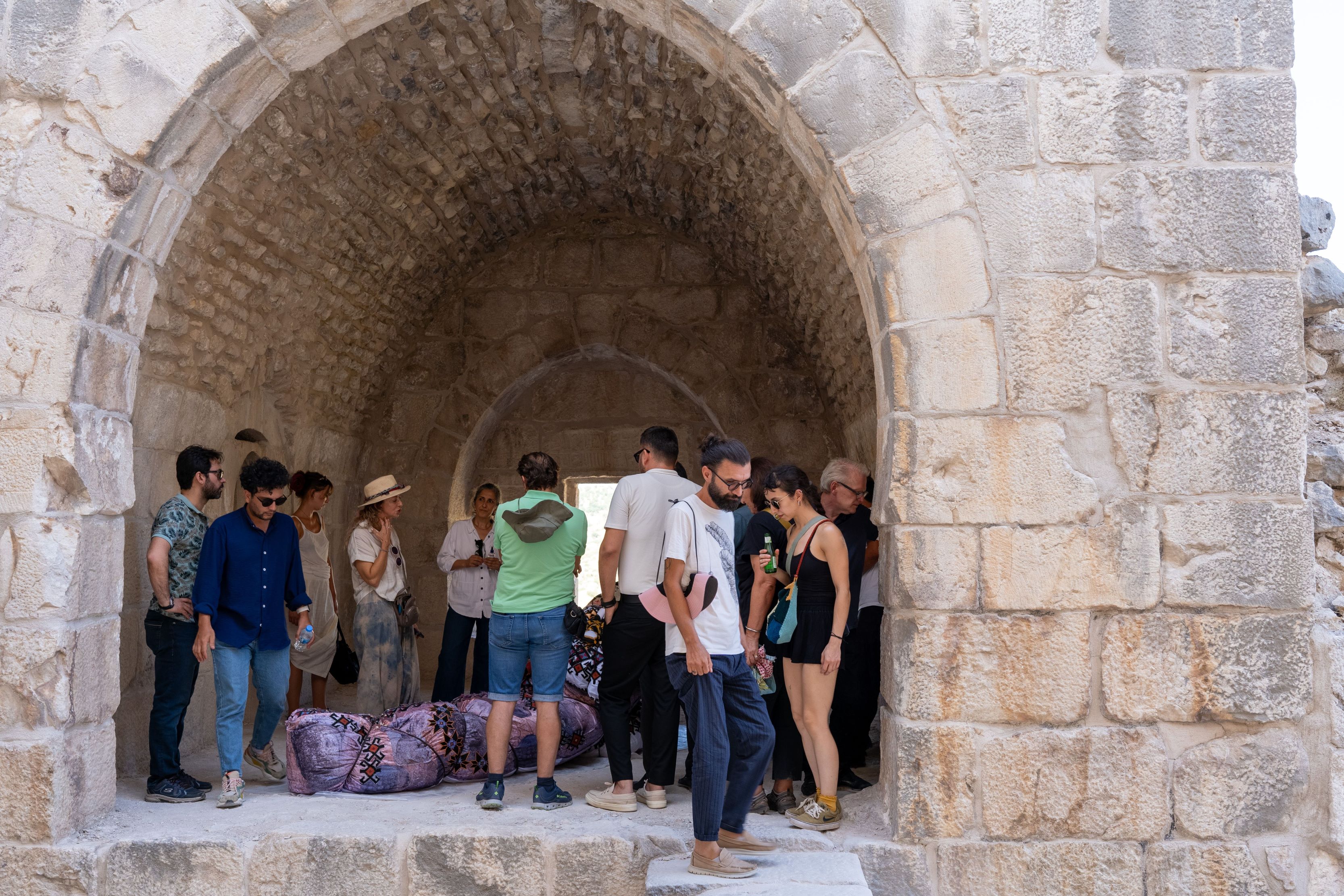 Kommagene Bienali'nde “Yükü Omuzlayan Kadınlar” Eseri Büyüledi!