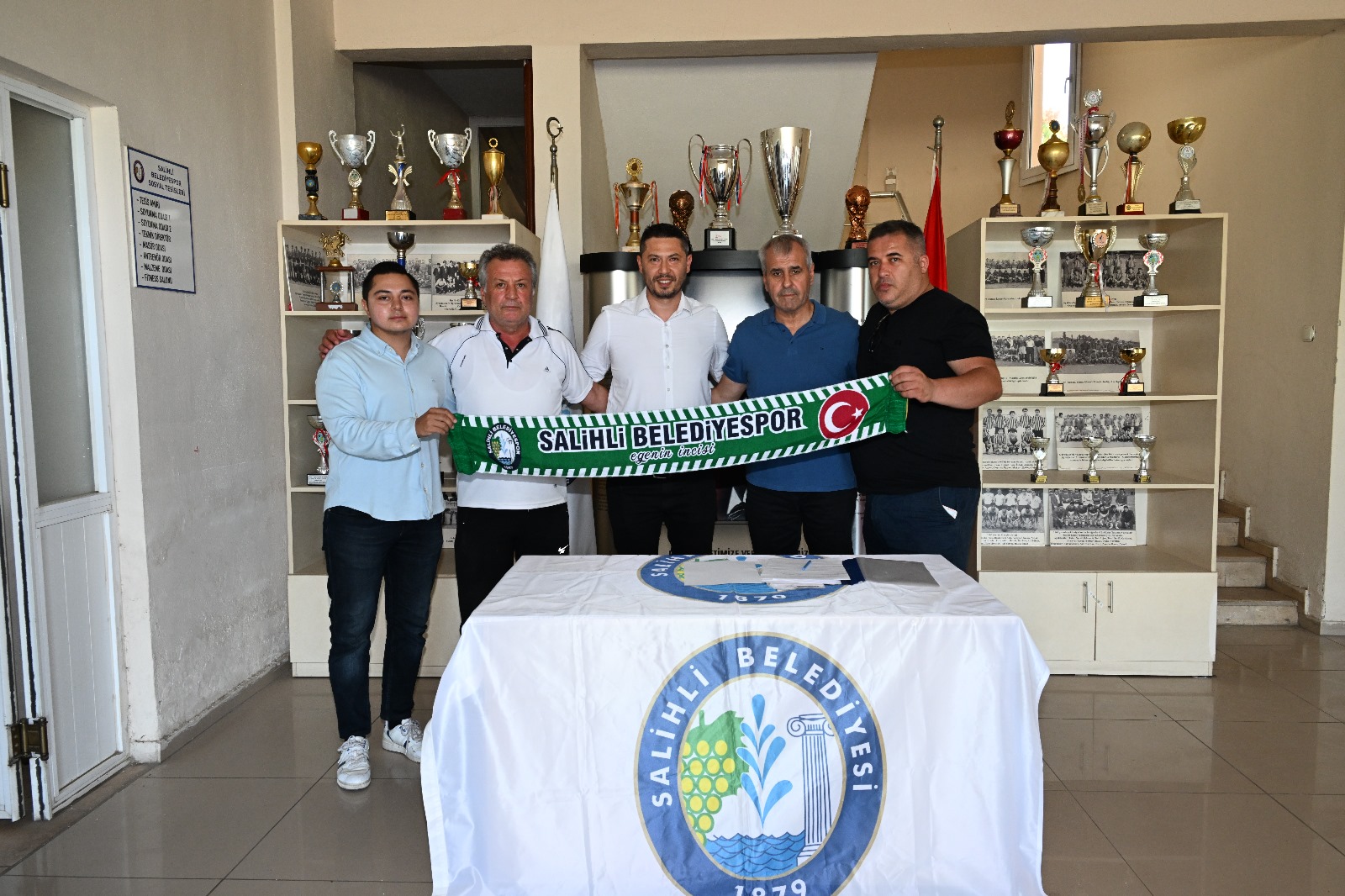 Salihli Belediye Spor’a Yeni Teknik Direktör Atandı0