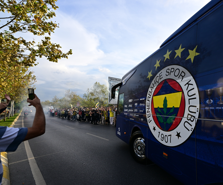 Sarı Lacivertliler, Galatasaray Derbisine Hazır! (2)