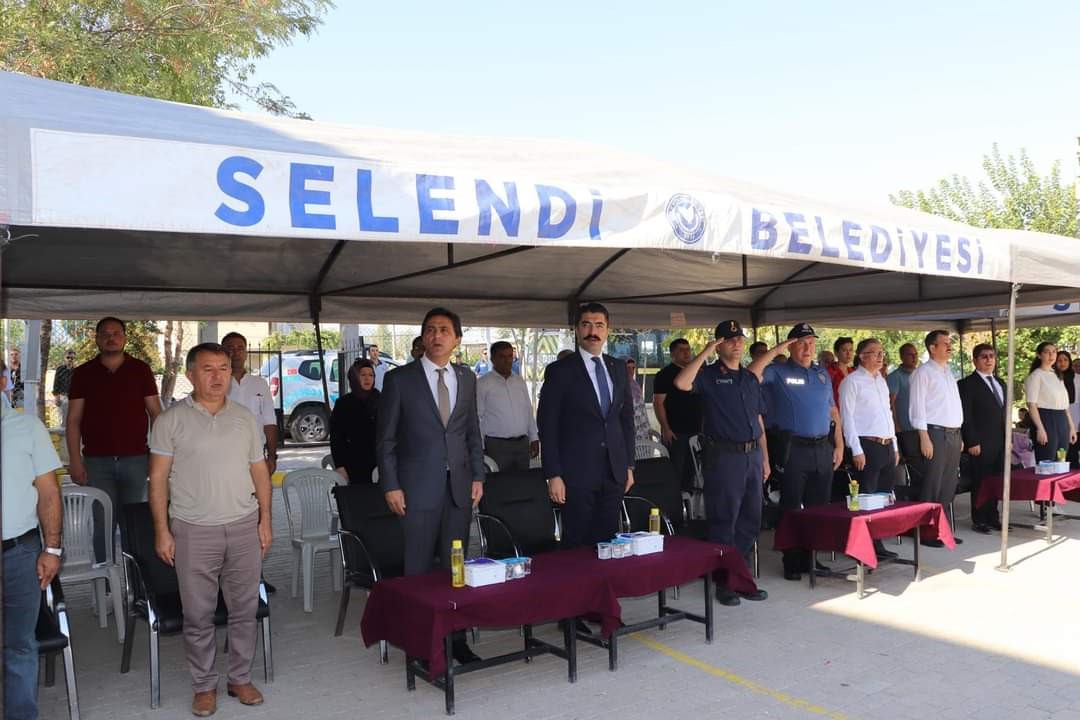 Selendi'de İlköğretim Haftası Törenlerle Kutlandı0