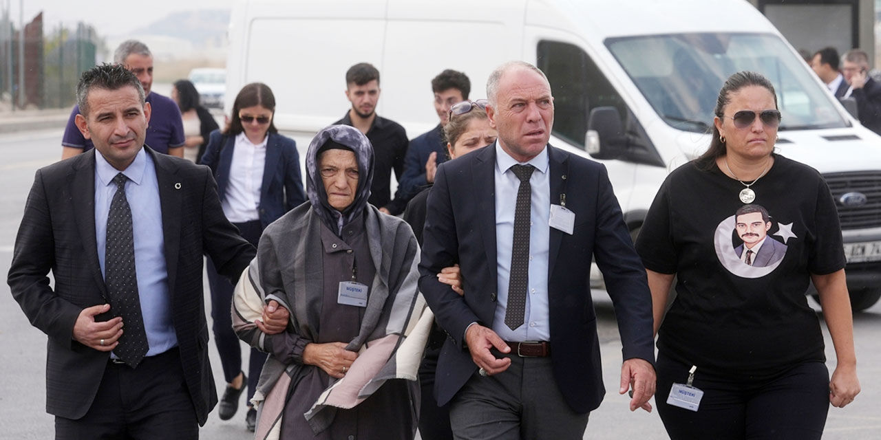 Sinan Ateş'in Annesi Devlet Bahçeli'ye Hakkımı Helal Etmiyorum0