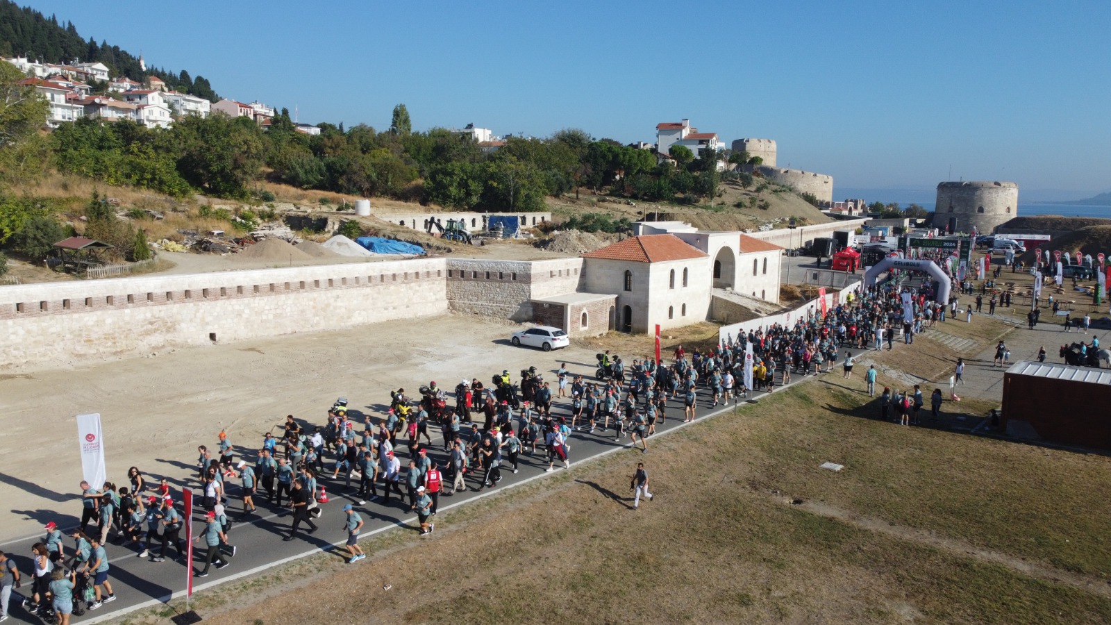 Uluslararası Gelibolu Maratonu'nda Renkli Görüntüler (1)