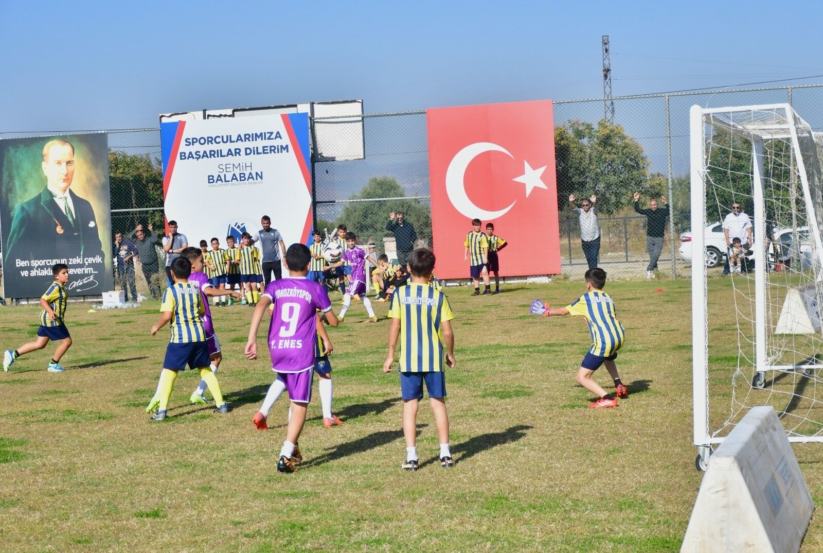 29 Ekim Cumhuriyet Bayramı Futbol Turnuvası'nda Şampiyon Manisaspor (6)