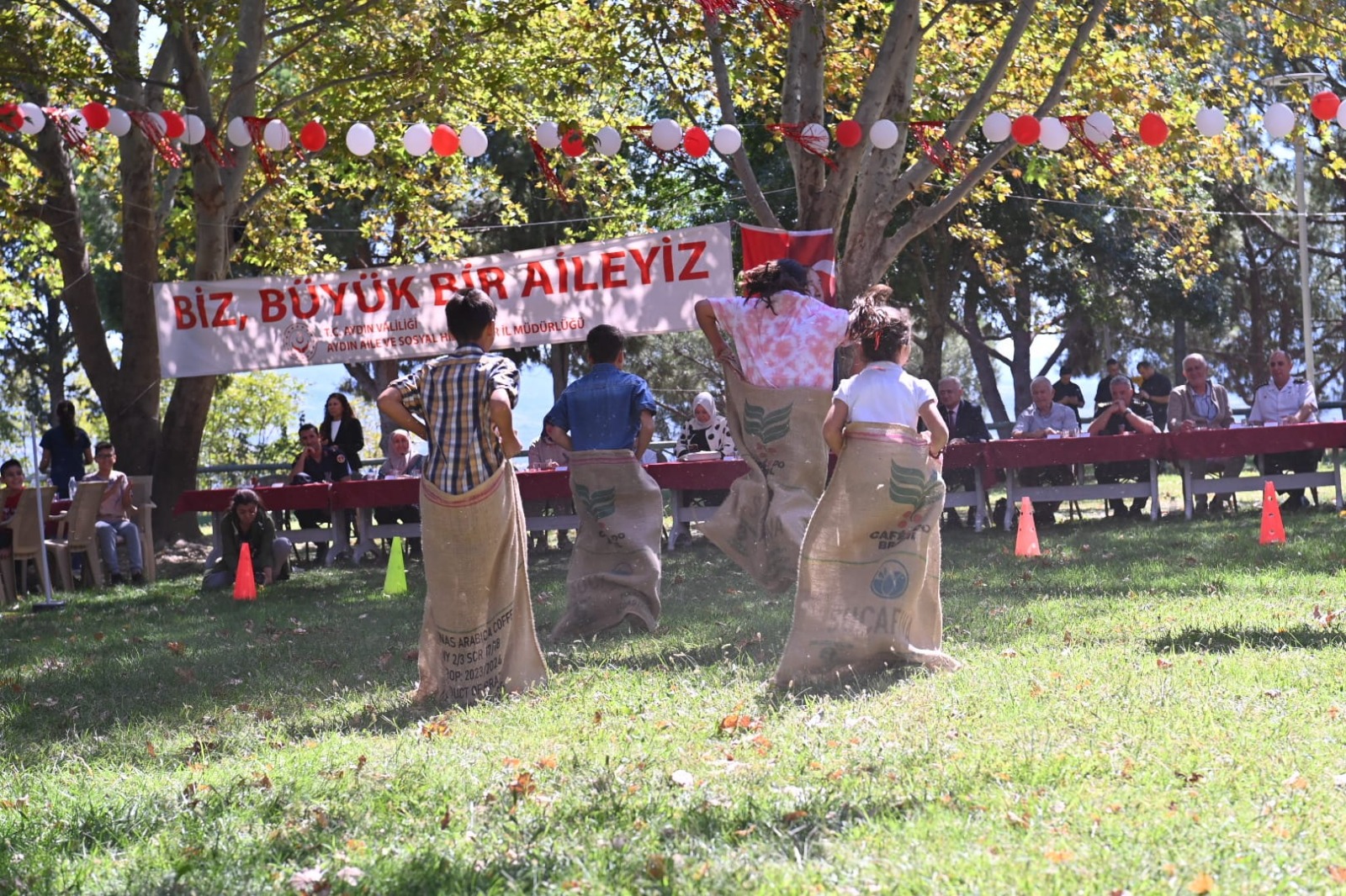 Aydın’da 1 Ekim Dünya Yaşlılar Günü Coşkuyla Kutlandı (3)