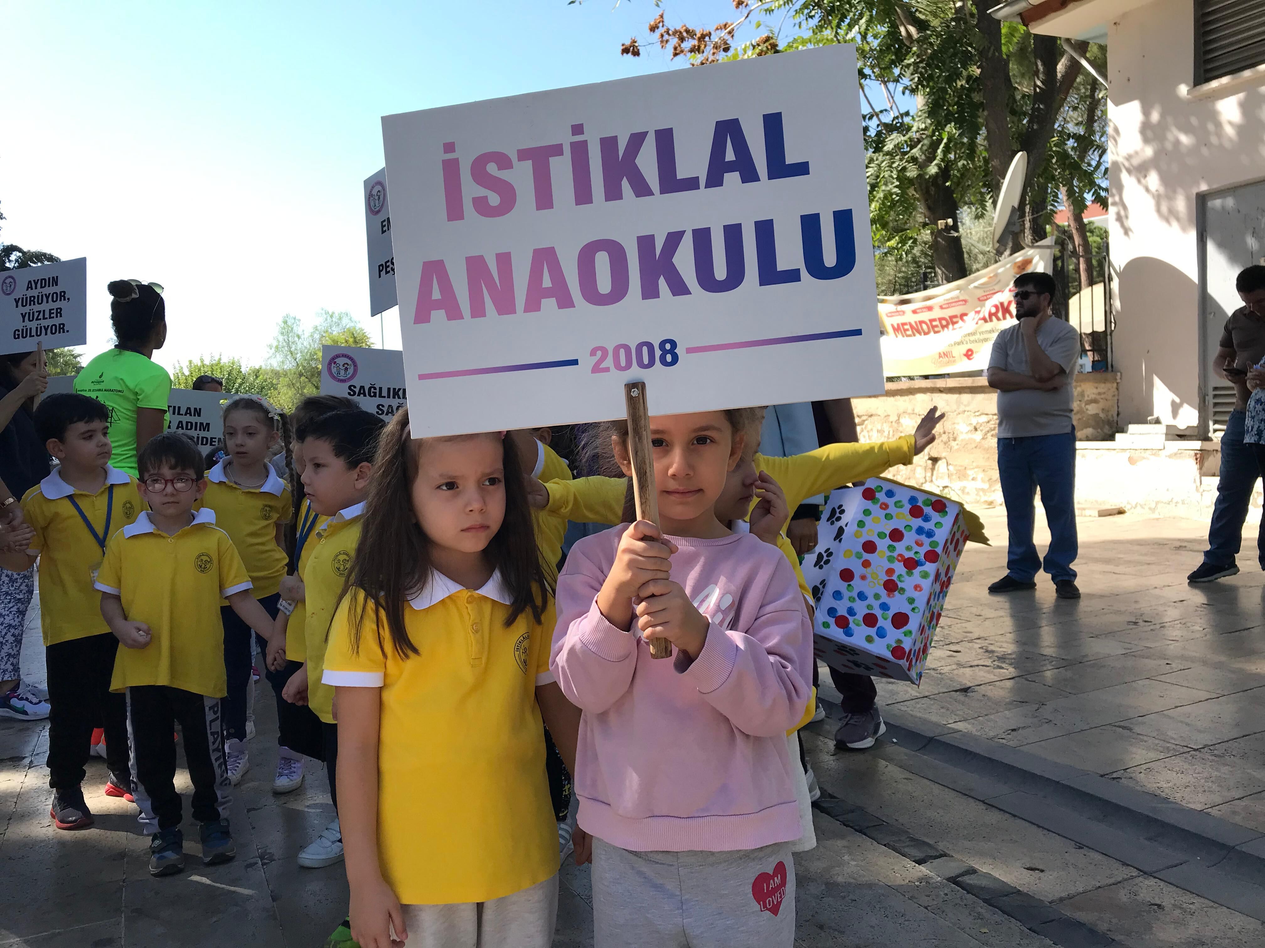 Aydın’da İstiklal Anaokulu’ndan 'Sağlıklı Adımlar Mutlu Yarınlar' Yürüyüşü (5)