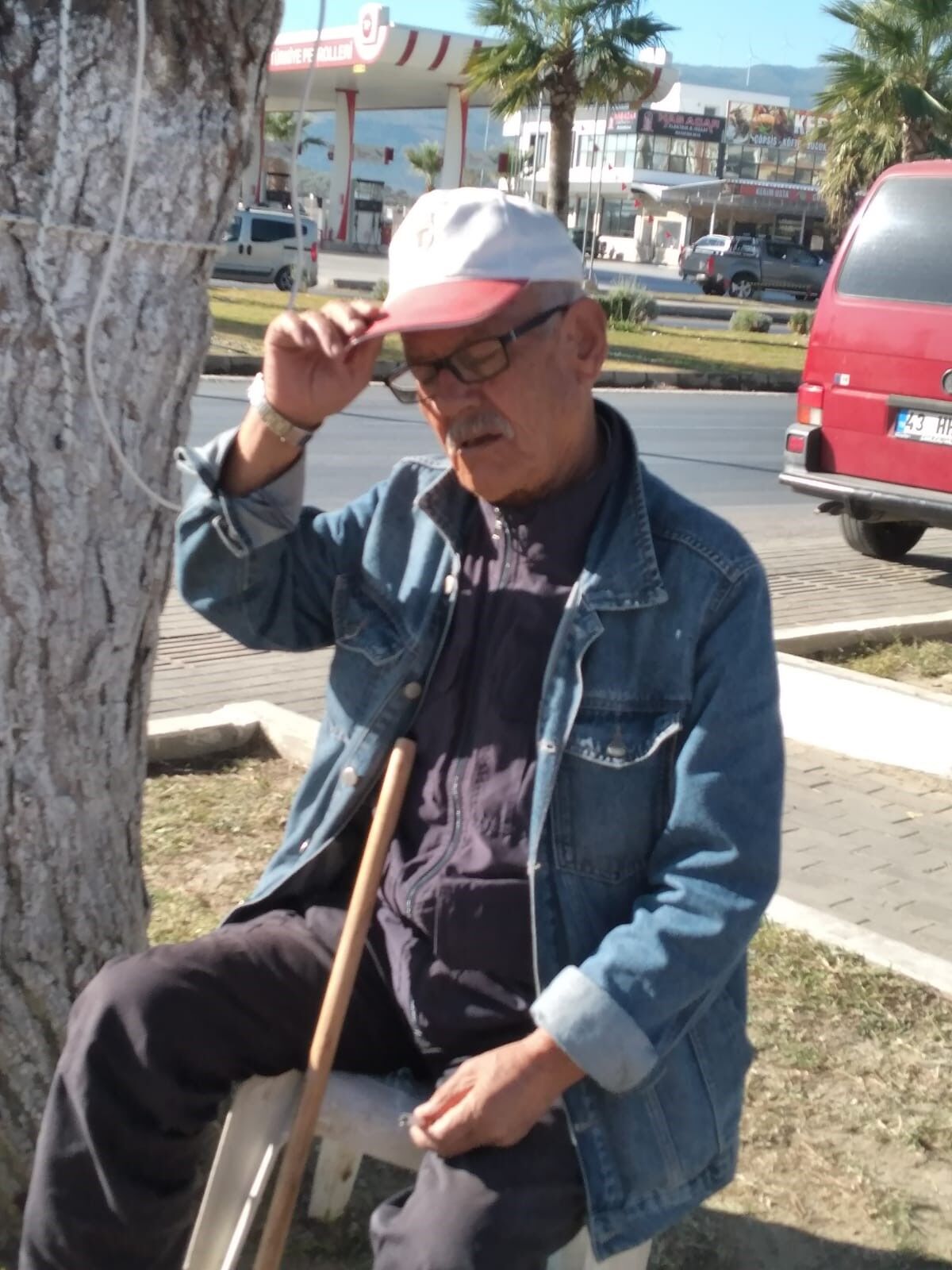 Aydın'da Yaşlı Adama Sokak Köpeği Saldırdı (5)