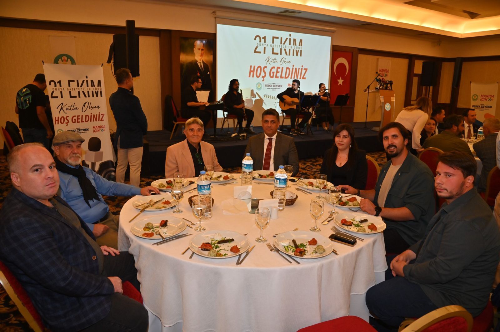 Başkan Ferdi Zeyrek'ten Basına Özgürlük Mesajı