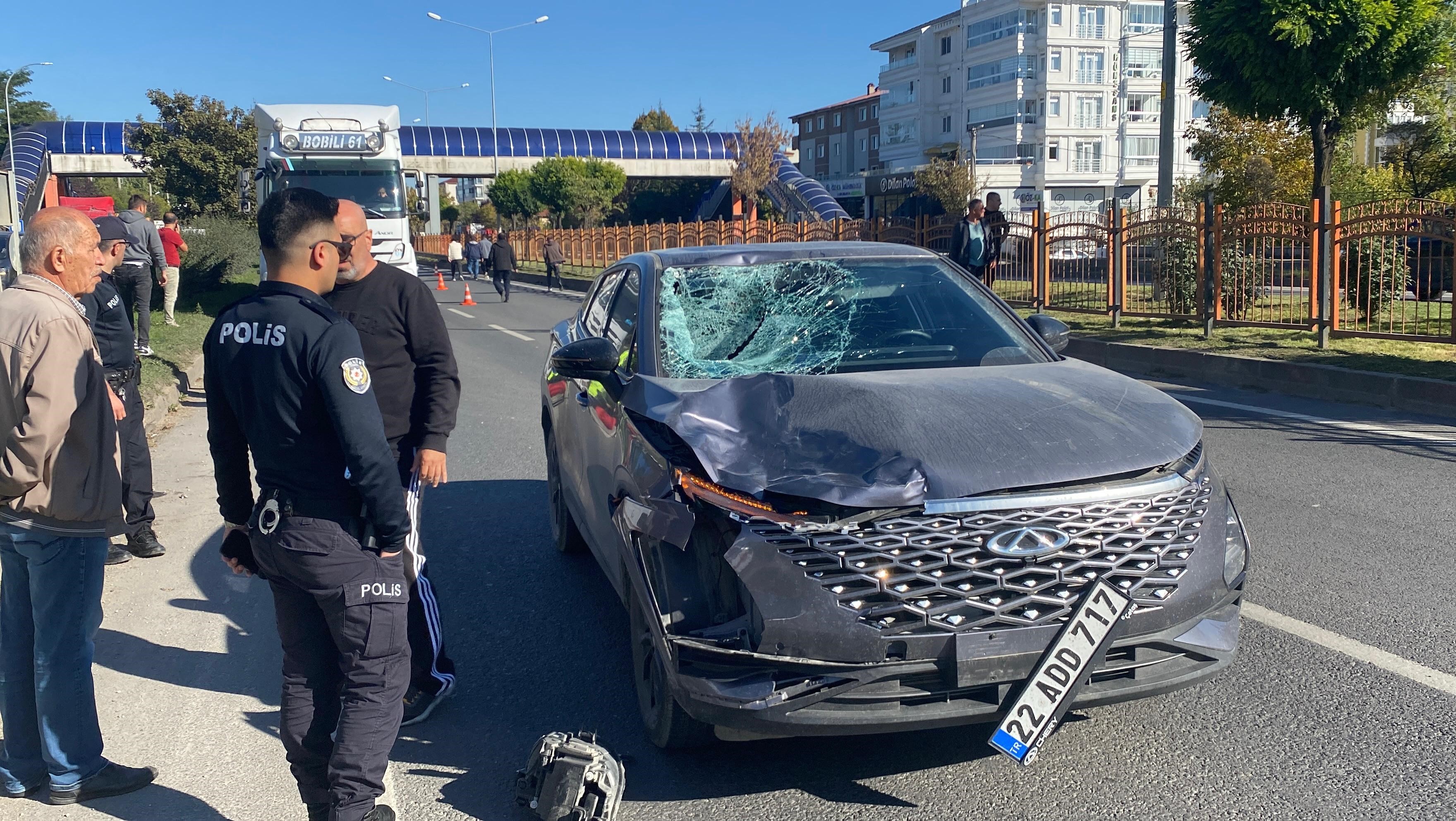 Bolu'da Yola Atlayan 14 Yaşındaki Çocuk Ağır Yaralandı0