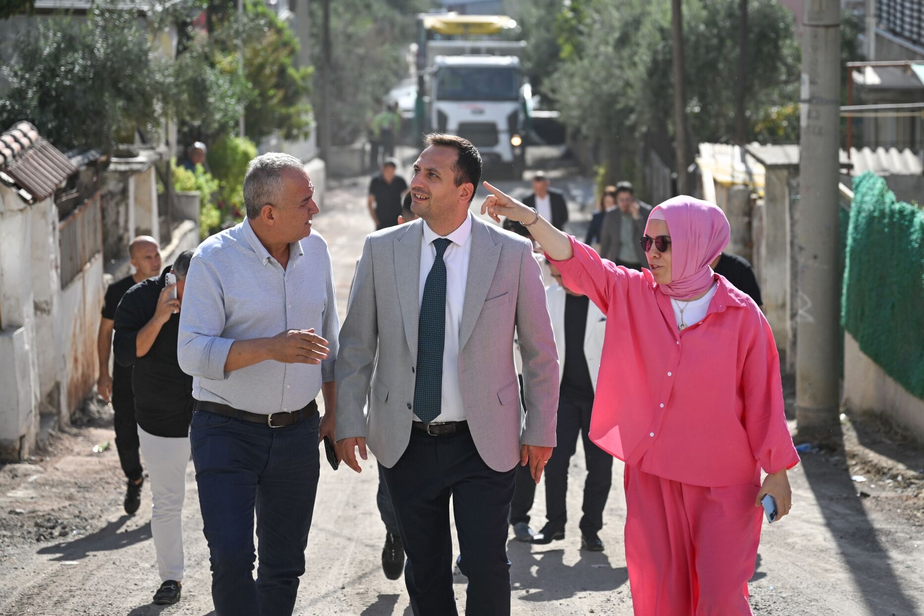 Bornova Belediyesi Asfalt Çalışmalarına Hız Verdi0