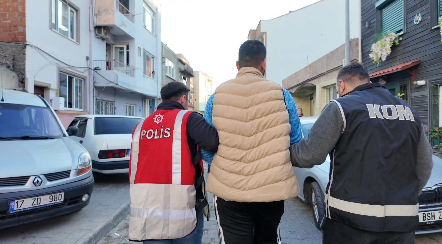 Çanakkale’de Zehir Tacirlerine Şafak Baskını-1