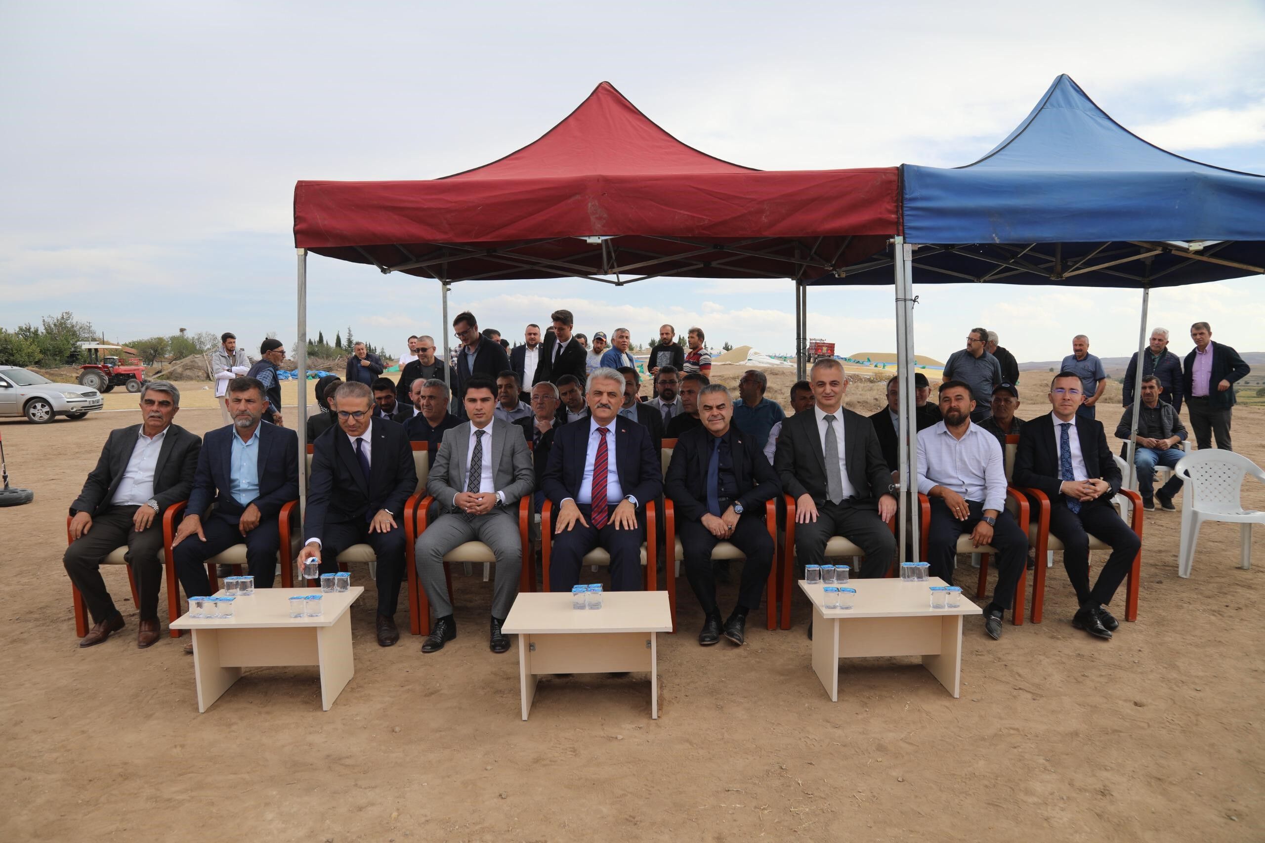 Çeltik Hasadı Başladı Yüksek Rekolte Çiftçinin Yüzünü Güldürdü1