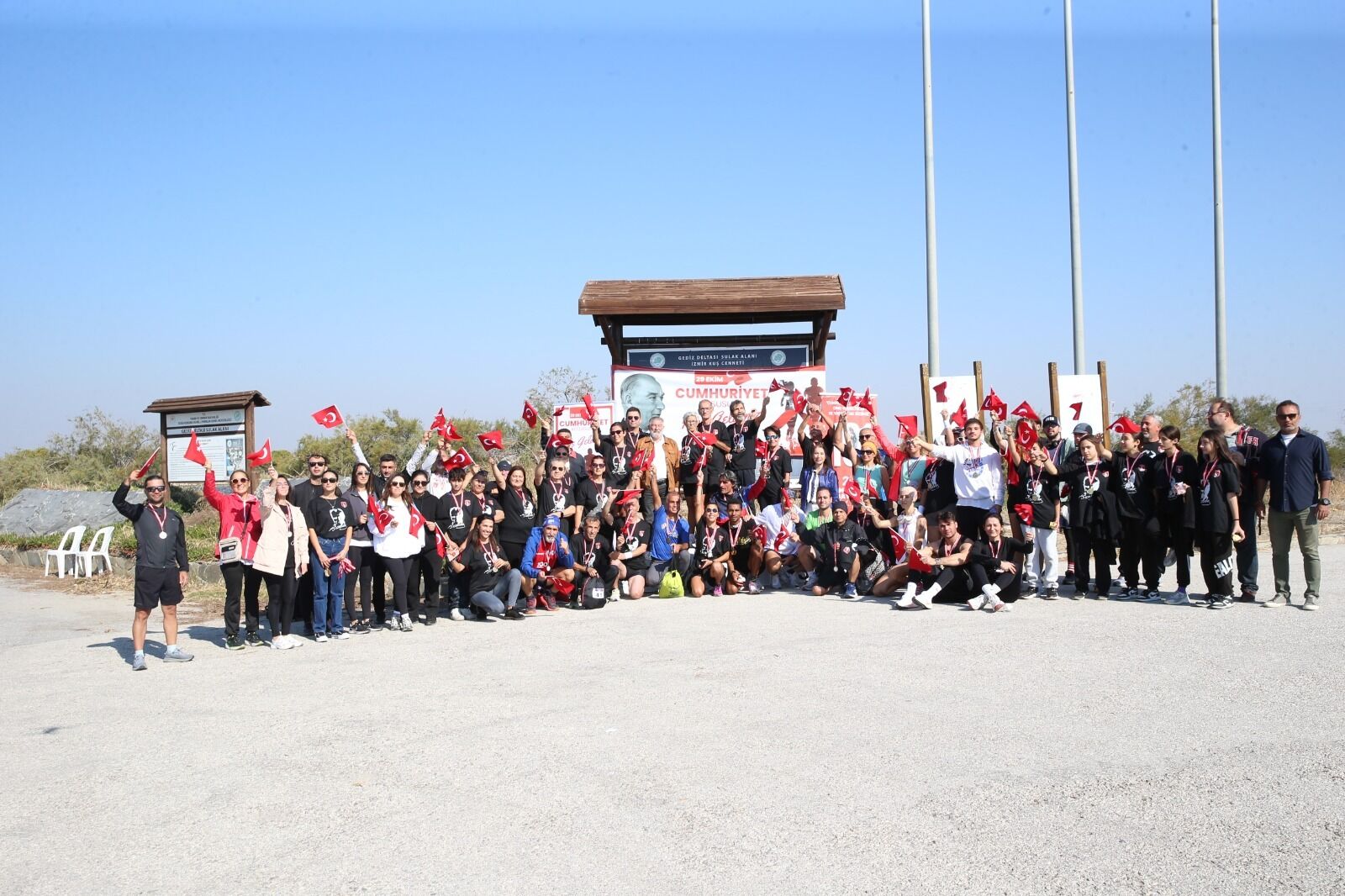 Çiğli'de Cumhuriyet Için Koştular!1