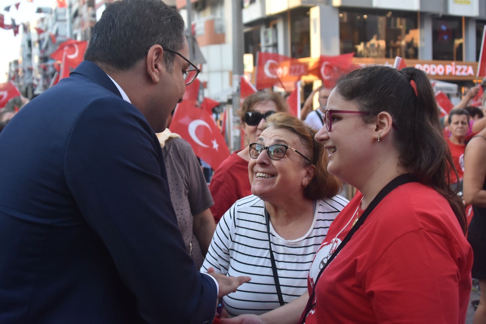 Cumhuriyet Coşkusu Balçova’da Iki Gün Boyunca Yaşanacak1