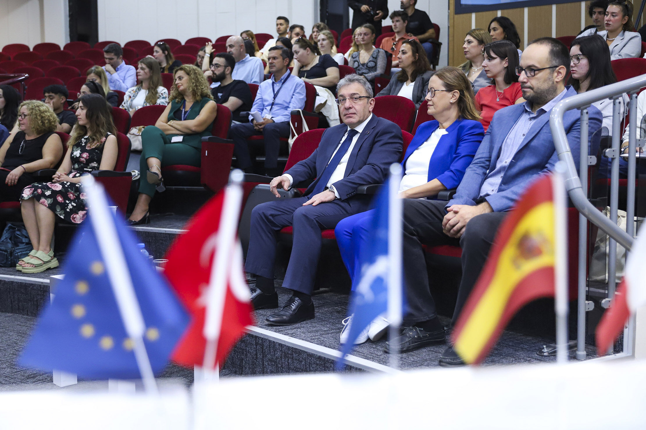 Dokuz Eylül Üniversitesi 4 Kategoride Türkiye 1’Incisi Oldu3