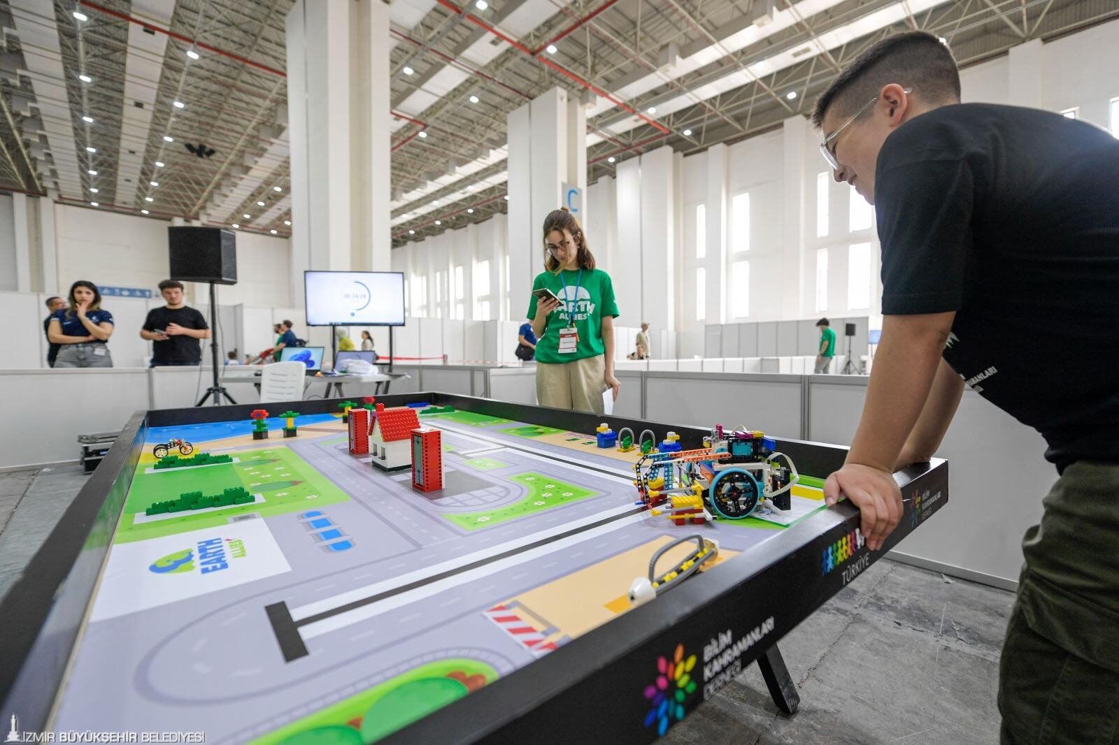 Dünya Robot Olimpiyatı 2024 İzmir’de 3