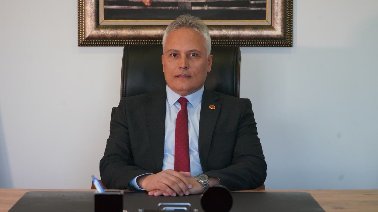 Edremit’te Yeni Dönem Coşkun Taşkın Başkan Yardımcısı Oldu (3)
