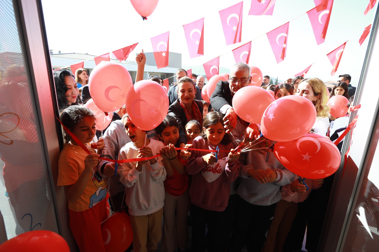 Efes Selçuk Belediyesi’nden Çocuklar Için Şen Çocuk Atölyesi (4)