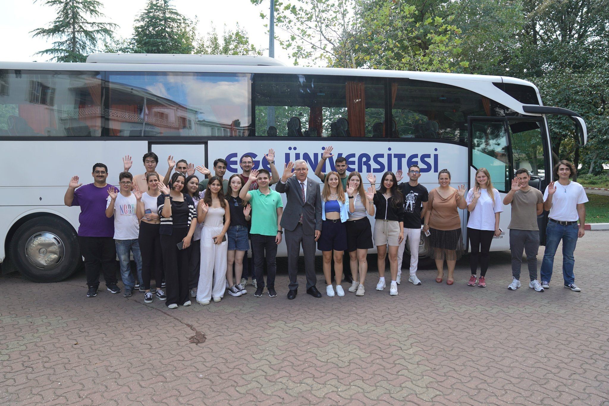 Ege Üniversitesi, Teknofest 2024 Için Takımlarını Uğurladı2