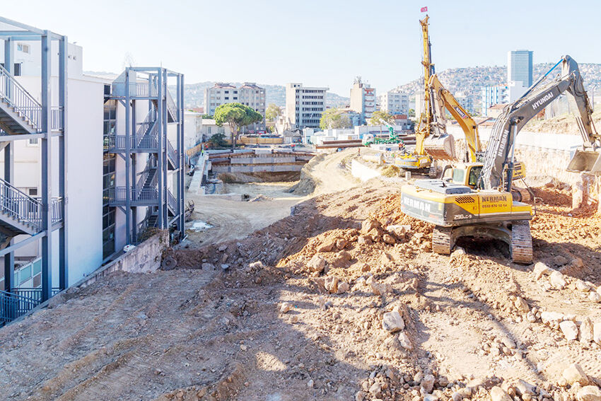 Eşrefpaşa Hastanesi’ne Tam Donanımlı Sağlık Merkezi Geliyor
