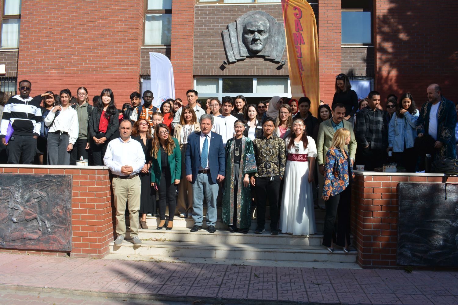 Eü Töbi̇r’den Yabancı Uyruklu Öğrencilere Oryantasyon Programı