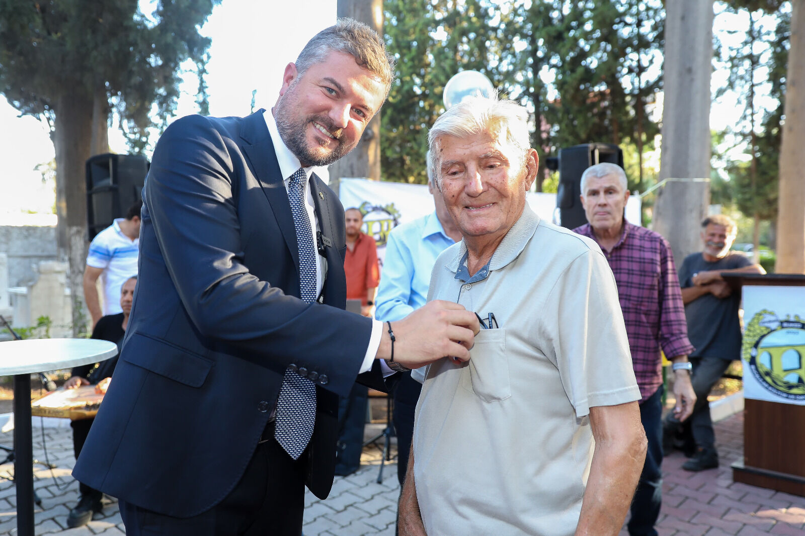 Görkem Duman Buca'da En Yaşlı Vatandaşlarla Buluştu2