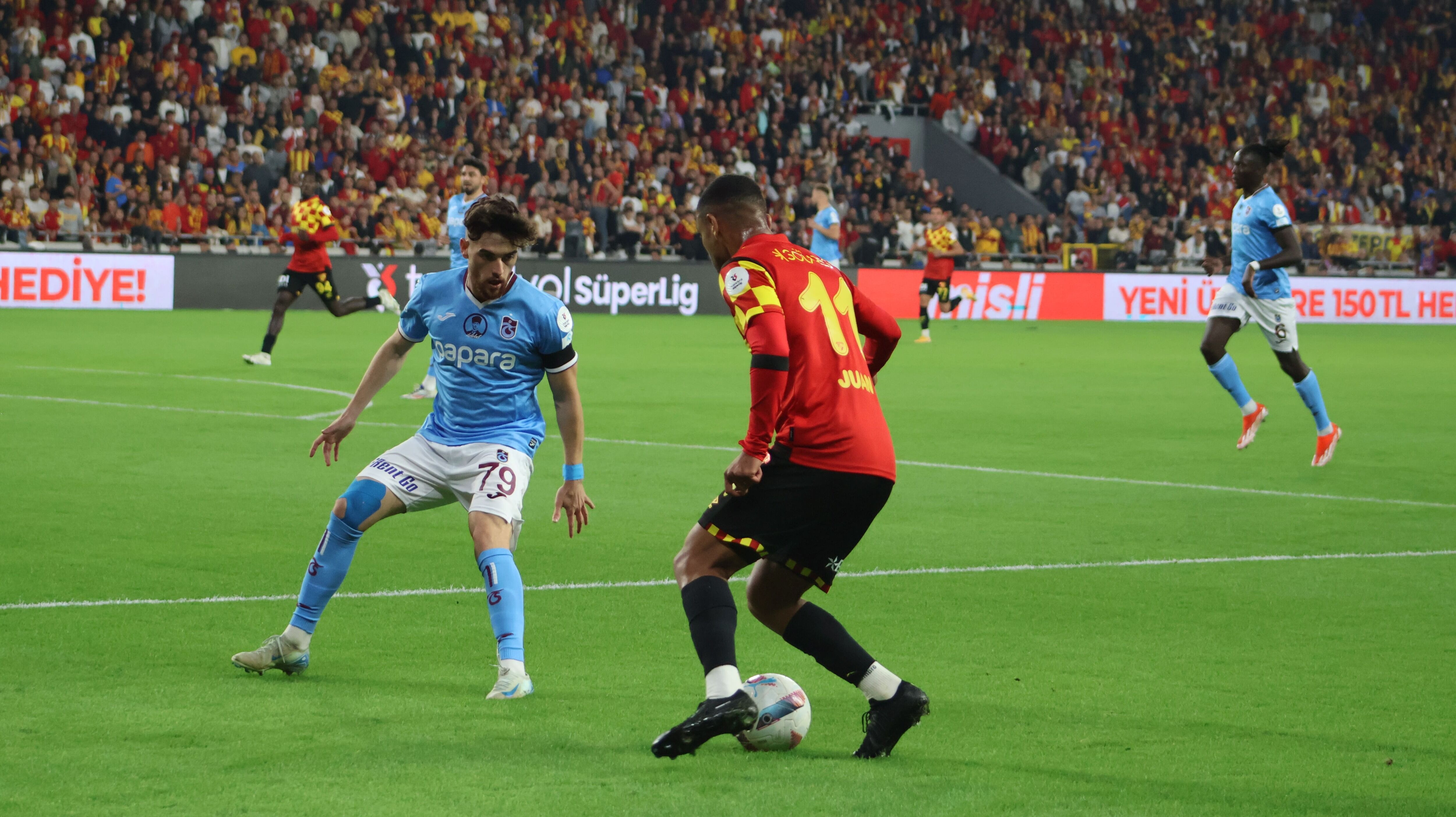 Göztepe 10 Kişi