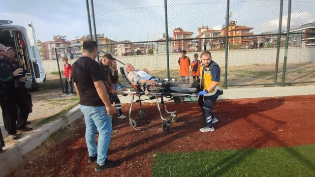 İzmir Amatör Lig Maçına Hava Ambulansı Ile Ara Verildi 2