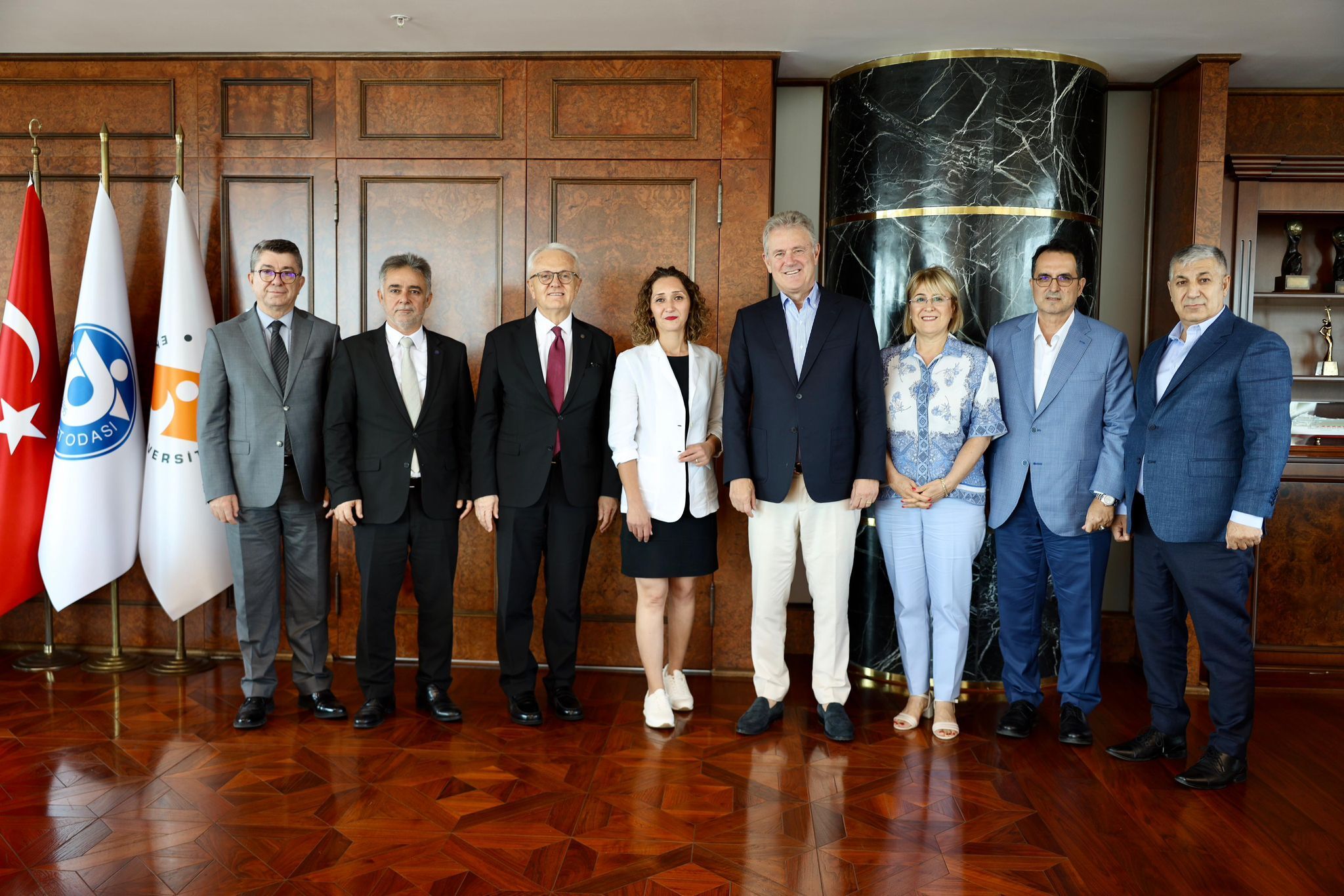 İzmir Ticaret Odası’nda Tarihi An 100 Bininci Üye Kadın Girişimci! (3)