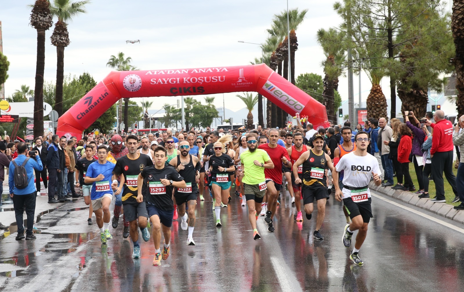 İzmir’de Ata’dan Ana’ya Saygı Koşusu Ormanlara Nefes Verecek