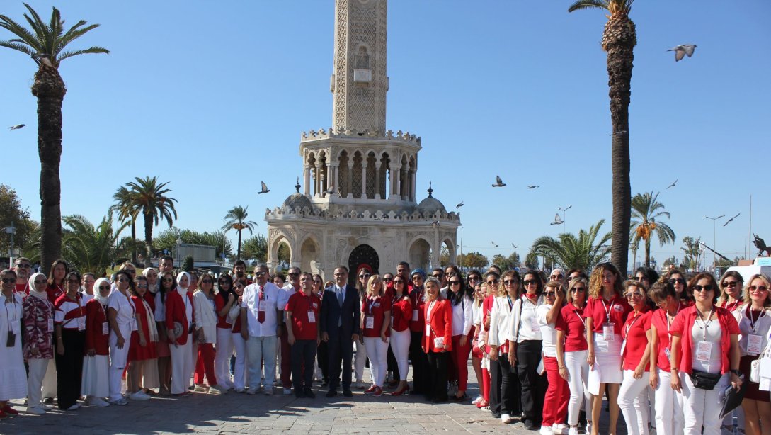 İzmir’de Cumhuriyet Bayramı’na Özel Akıl Ve Zekâ Oyunları Turnuvası (1)