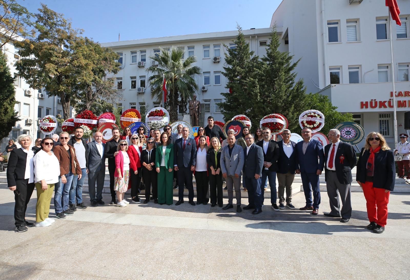 Karşıyaka’da Cumhuriyet Coşkusu Sokaklara Taştı!0