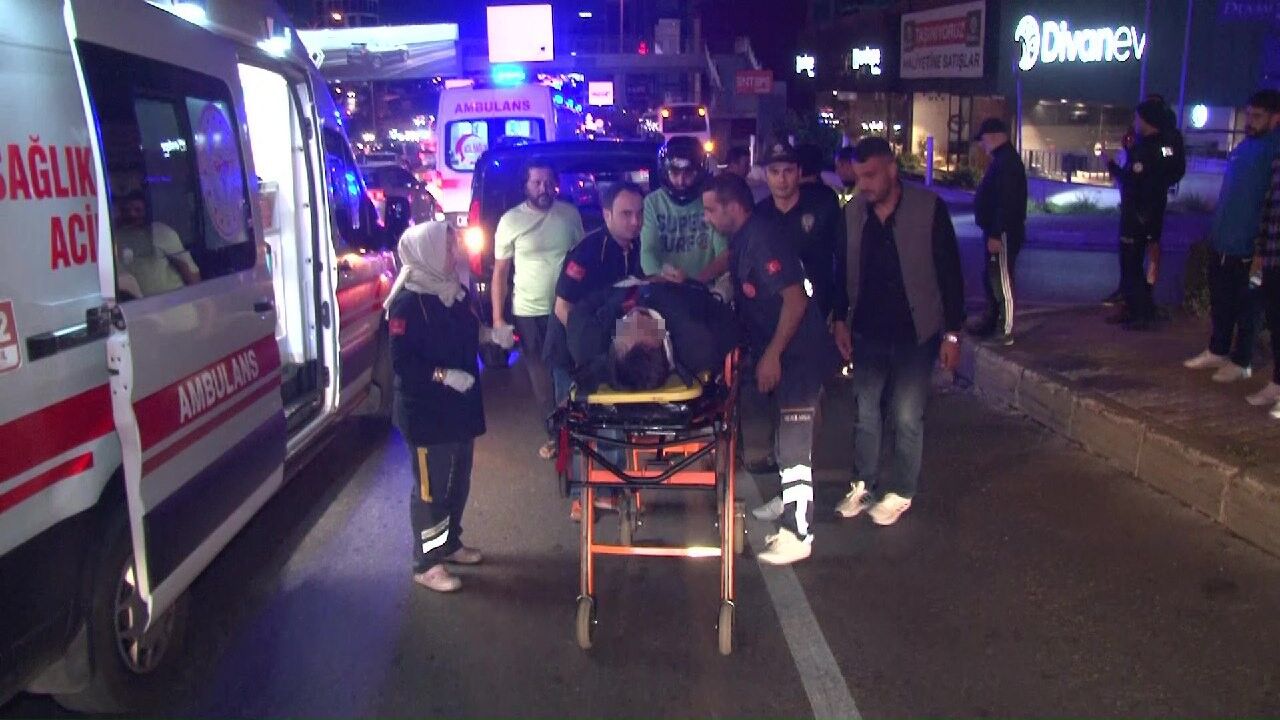 Maltepe'de Korkutan Kaza Otomobil Sürücüsü Olay Yerinden Kaçtı (4)