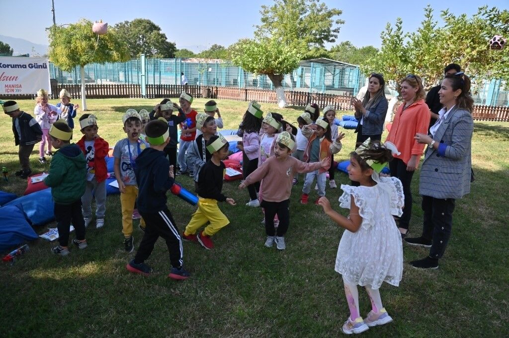 Manisa’da Hayvanları Koruma Günü Coşkuyla Kutlandı! (4)