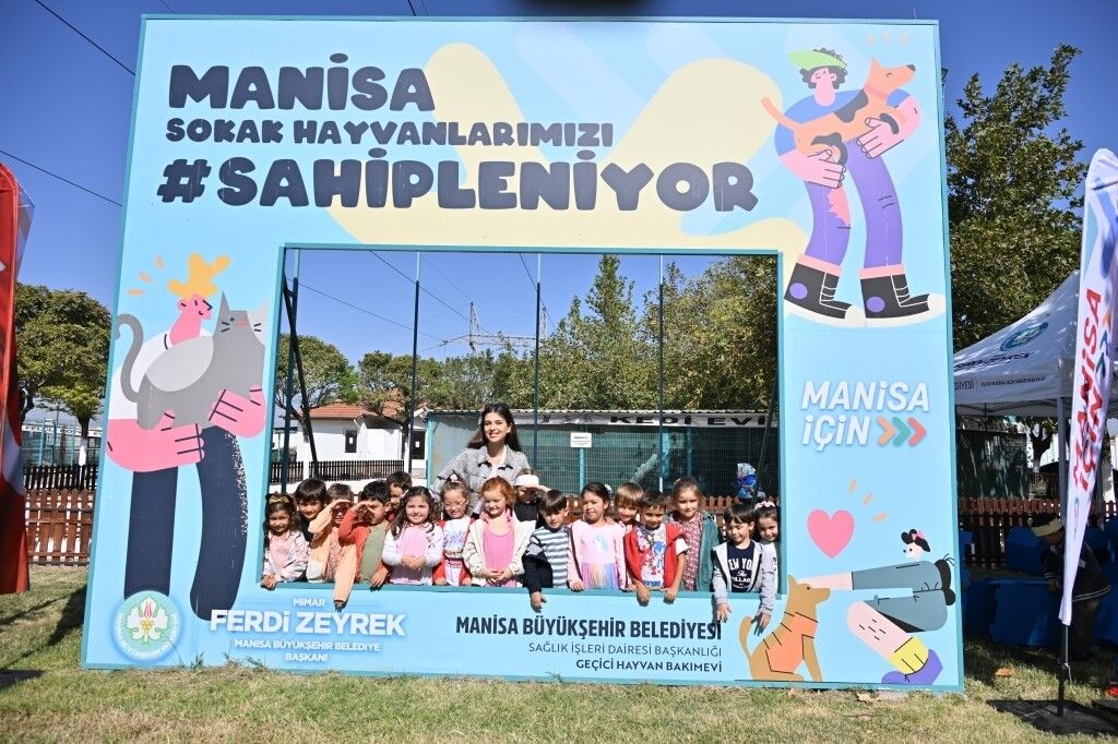 Manisa’da Hayvanları Koruma Günü Coşkuyla Kutlandı! (7)