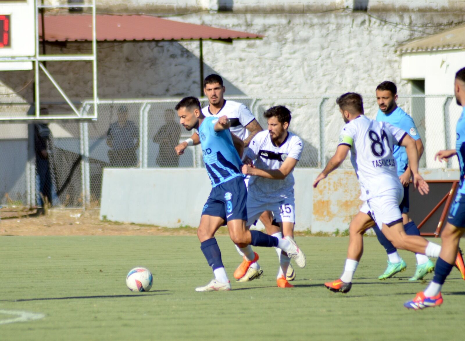 Nazillispor A.ş. Ankara Demirspor Maçında Gol Düellosu 4 4 (2)