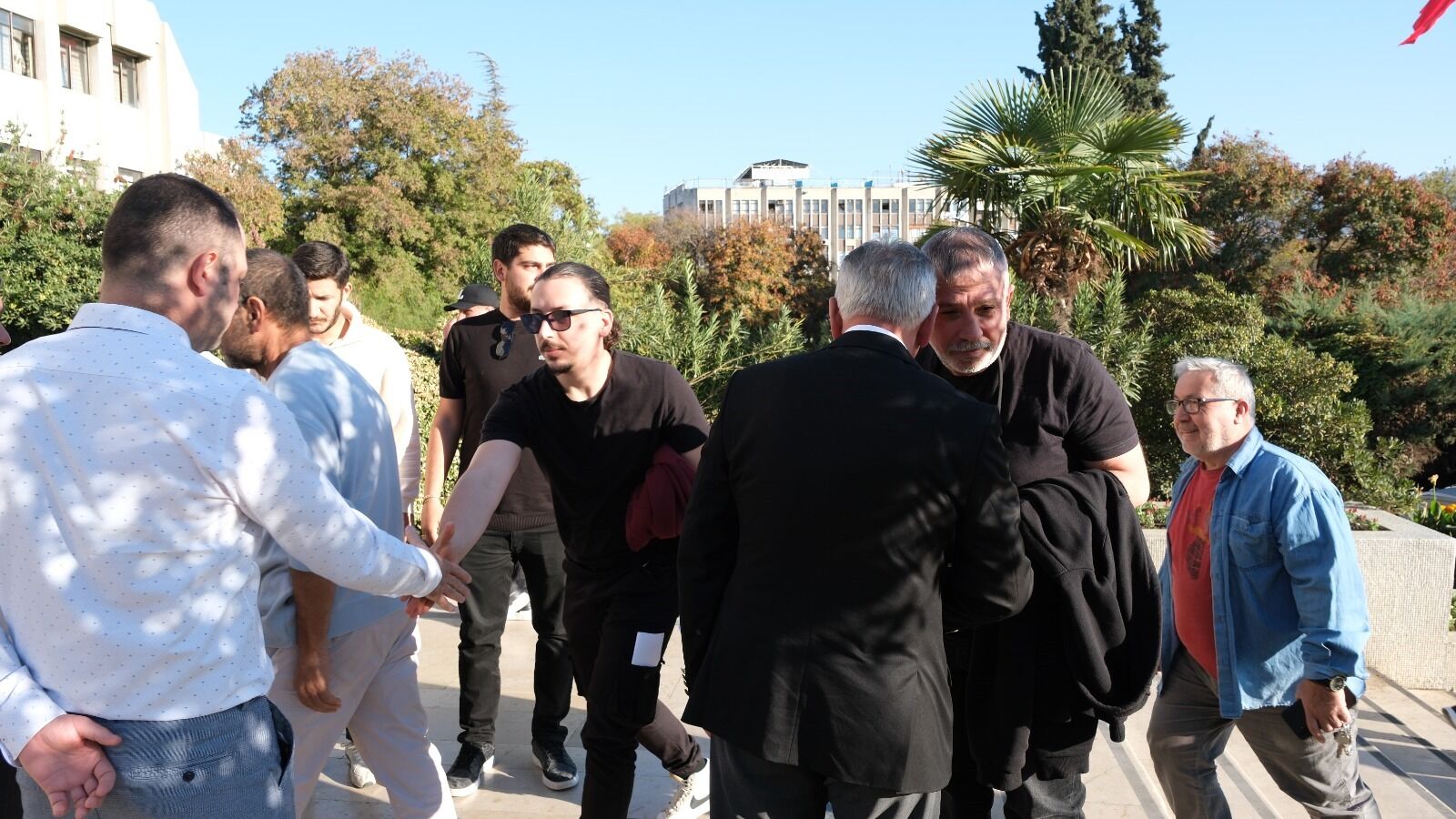 Salihli Belediyesi Devlet Bahçeli’nin Sözleri Milletimizi Derinden Yaraladı2