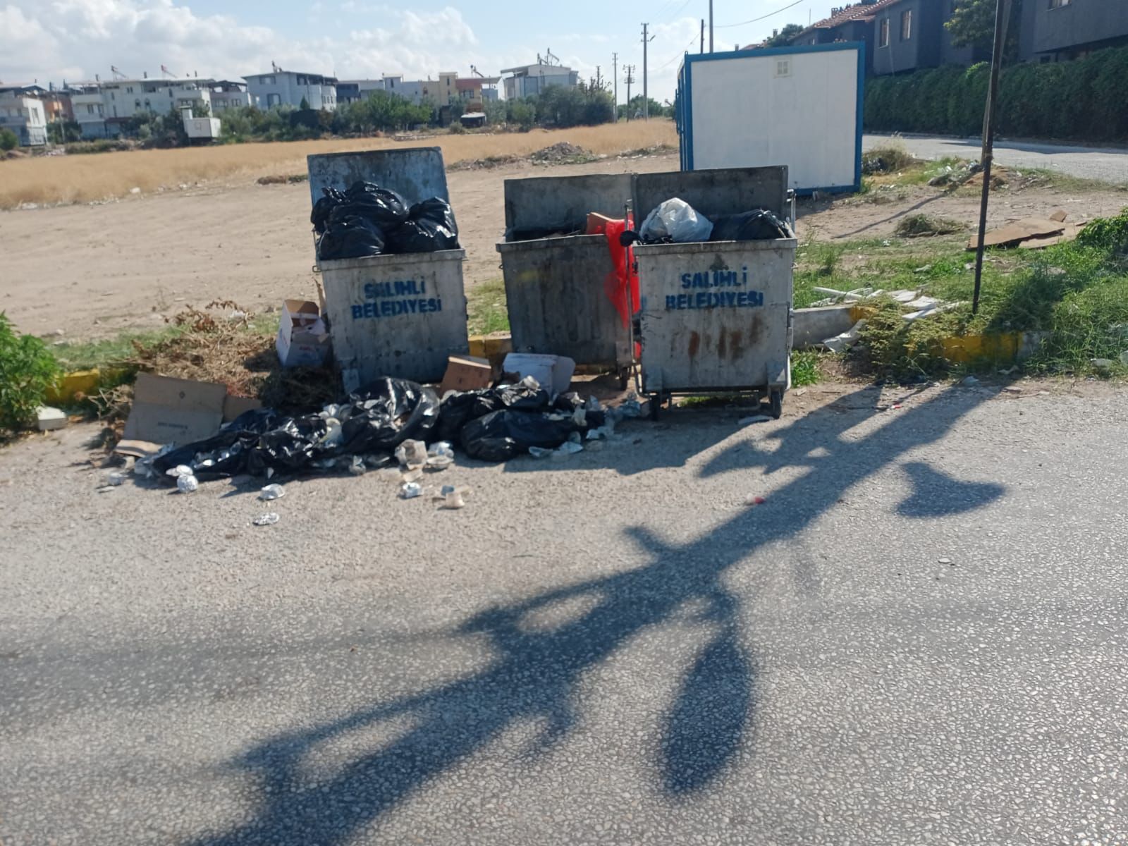 Salihli Belediyesi'nden Çevre Temizliği Için Sıkı Denetimler