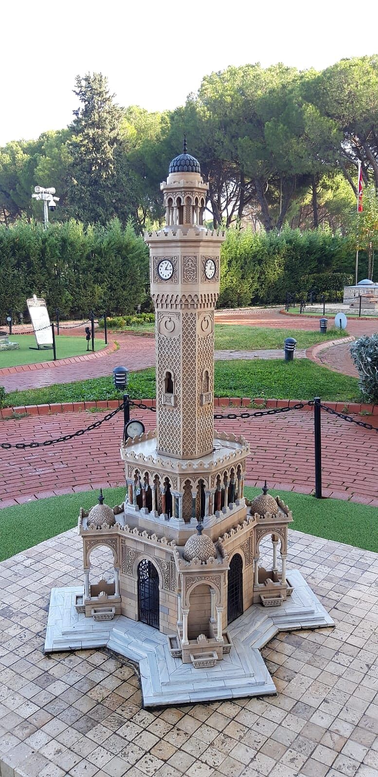 Şehzadeler Parkı 2