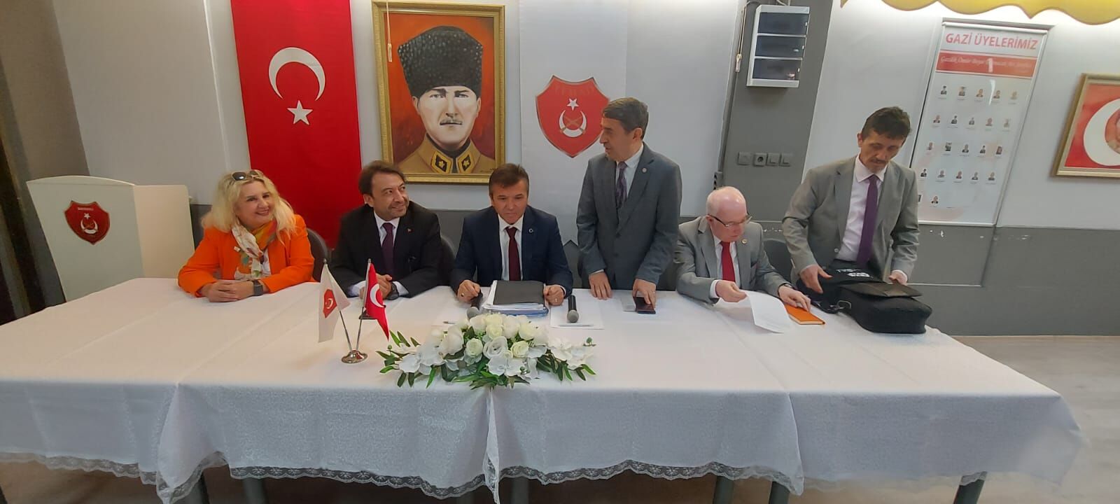 Temad Genel Başkan Adayı Necmi Tengilimoğlu’ndan İzmir Çıkarması (5)