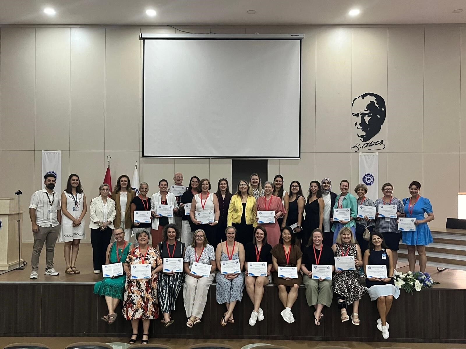 Uluslararası Hemşirelik Sempozyumu İzmir’de Gerçekleşti (5)