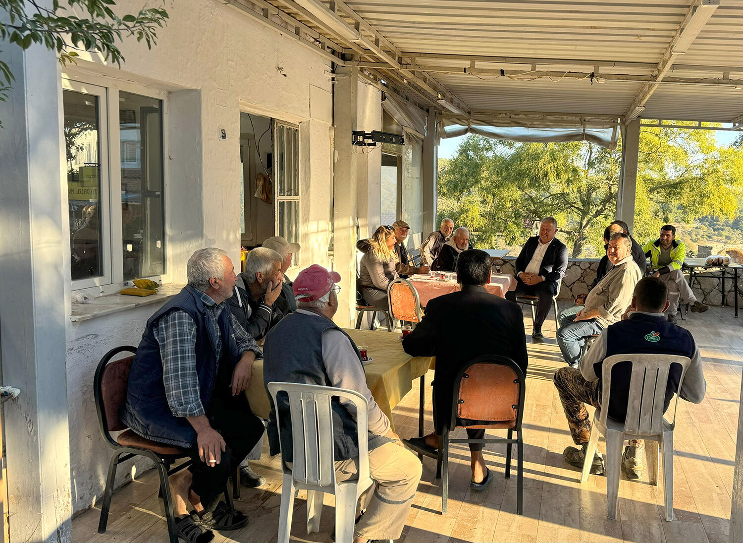 Urla'da Köylünün Toprağı Köylüye Geri Veriliyor0