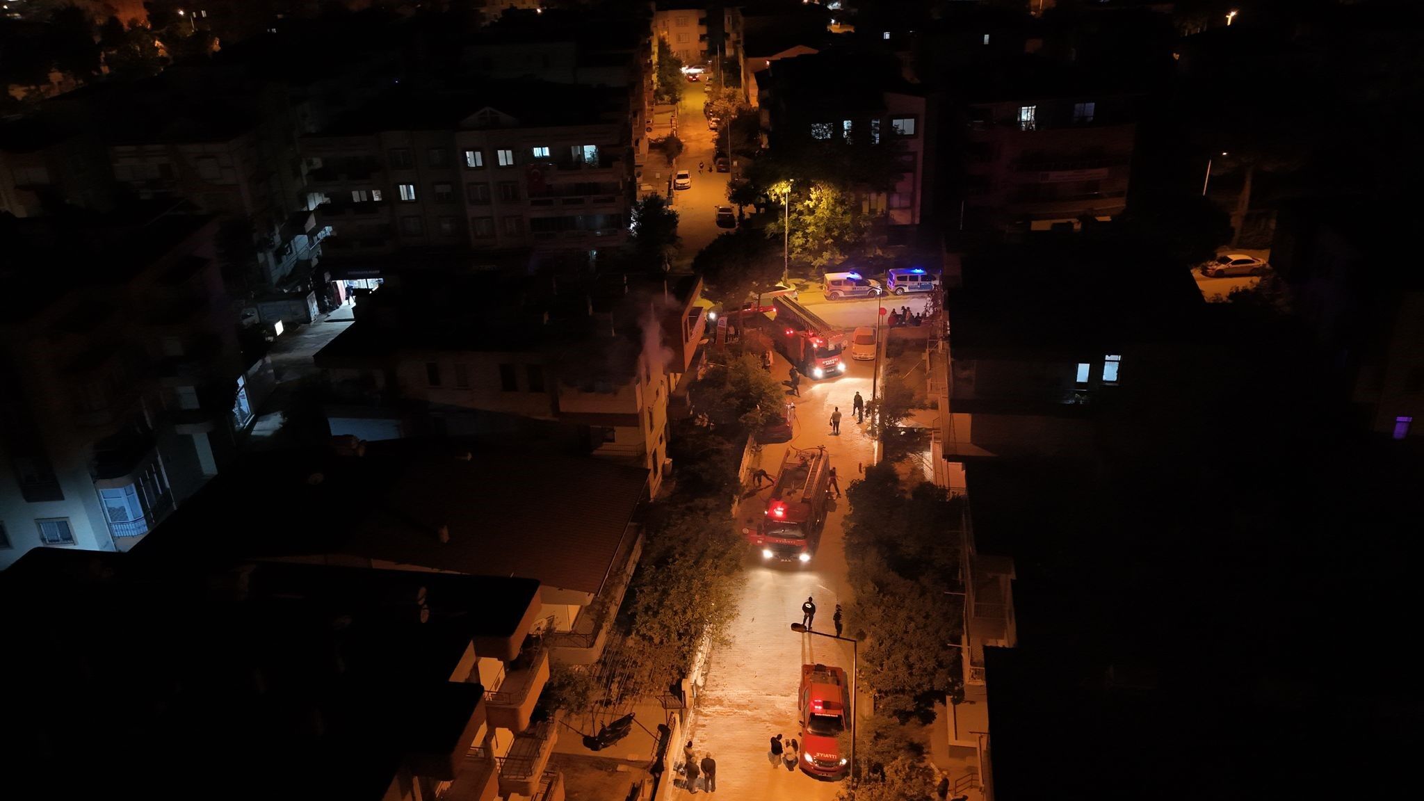 Yatak Odasında Devrilen Soba, Yangın Çıkardı (4)