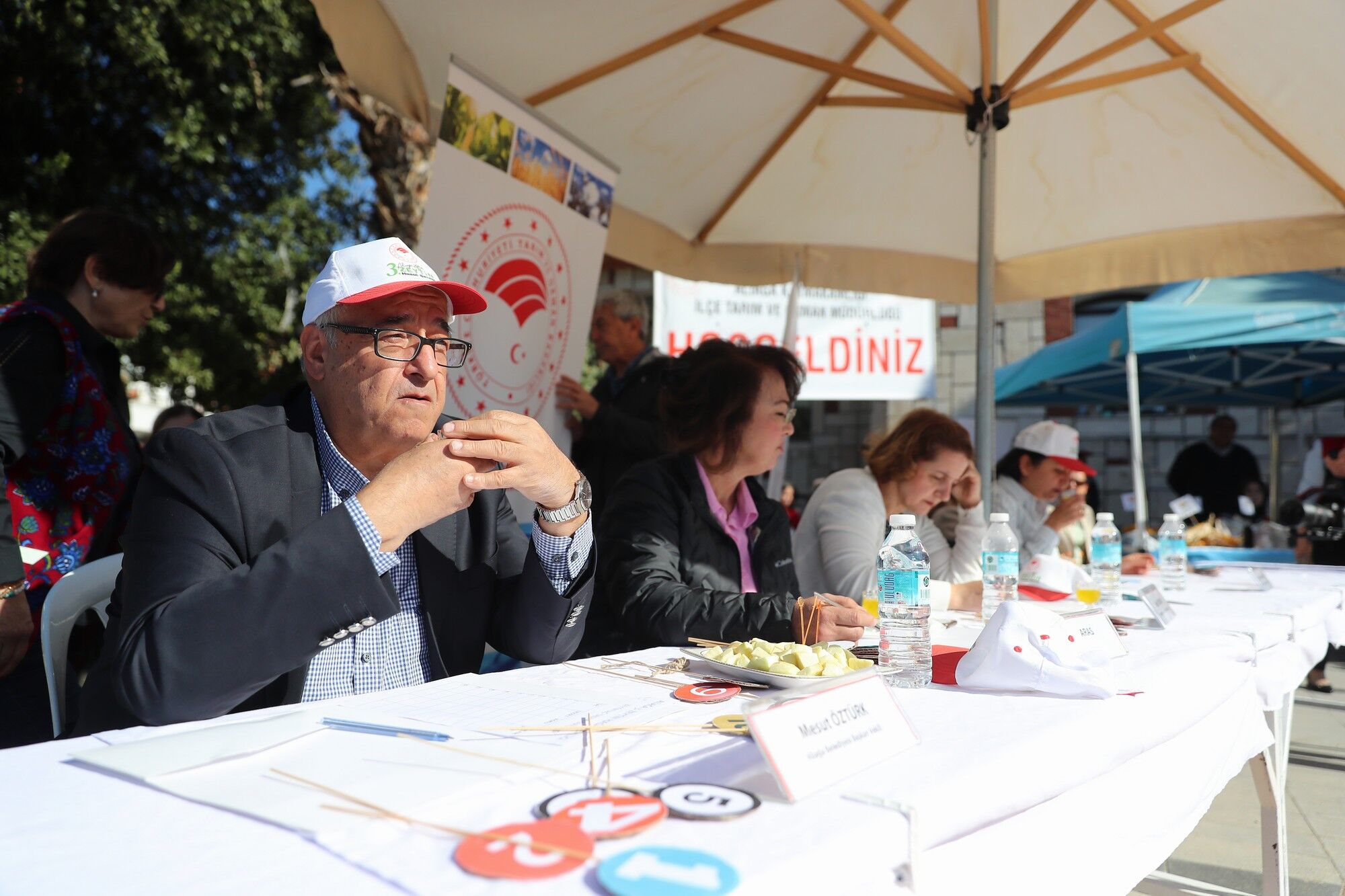 5 Aliağa’da 3. Zeytin Hasat Şenliği Düzenlendi