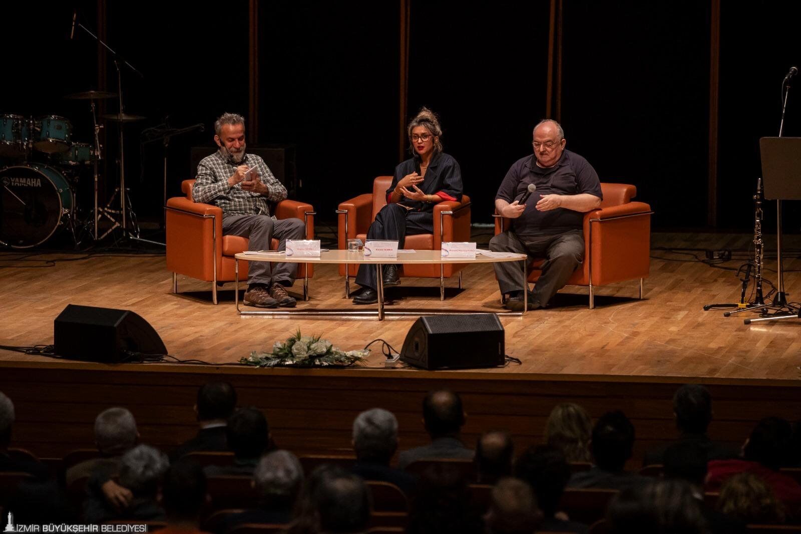 8. Uluslararası İzmir Edebiyat Festivali Ahmed Arif’in Dizeleriyle Başladı (3)-1
