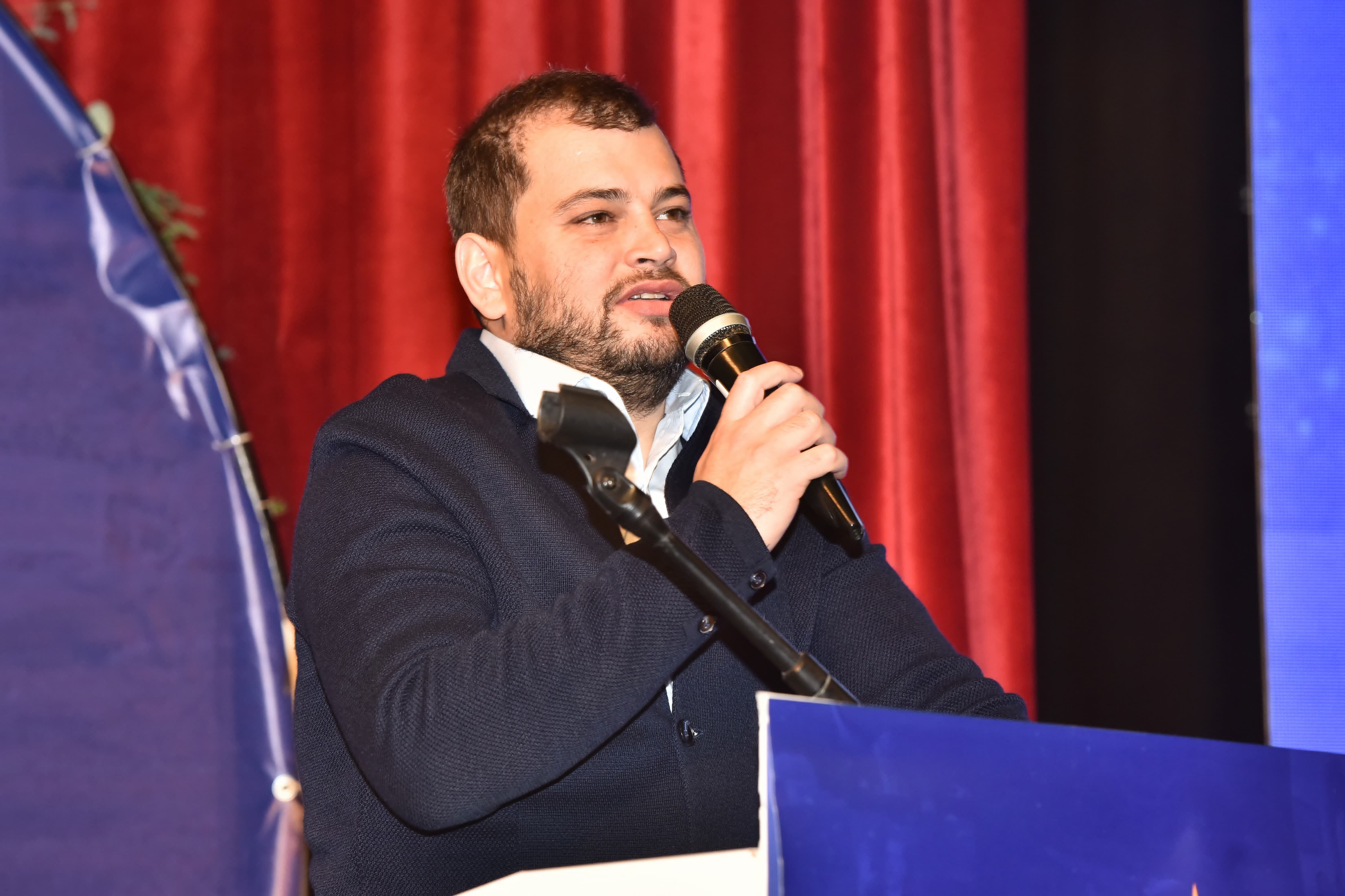 Ak Parti Mkyk Üyesi Emre Cemil Ayvalı