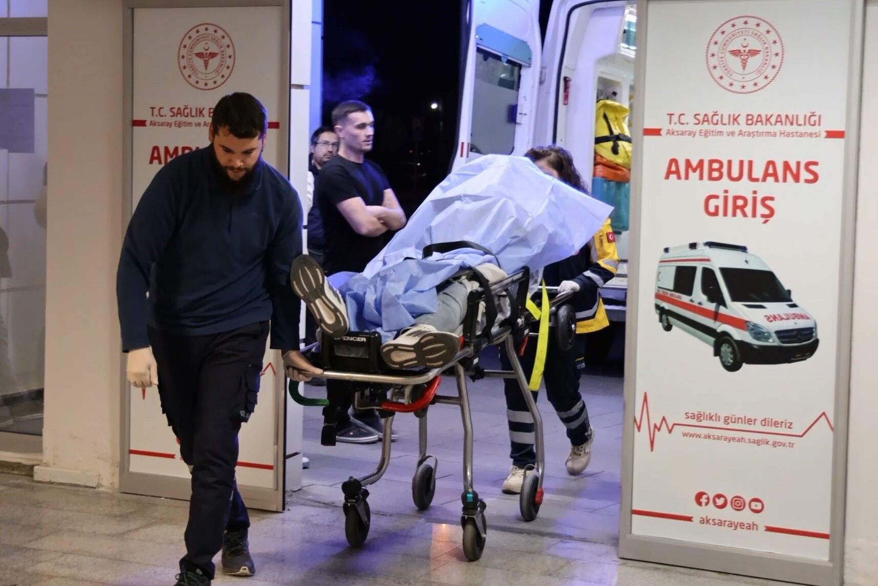Aksaray'da Çıkan Tartışma Bıçaklı Kavgaya Dönüştü (1)