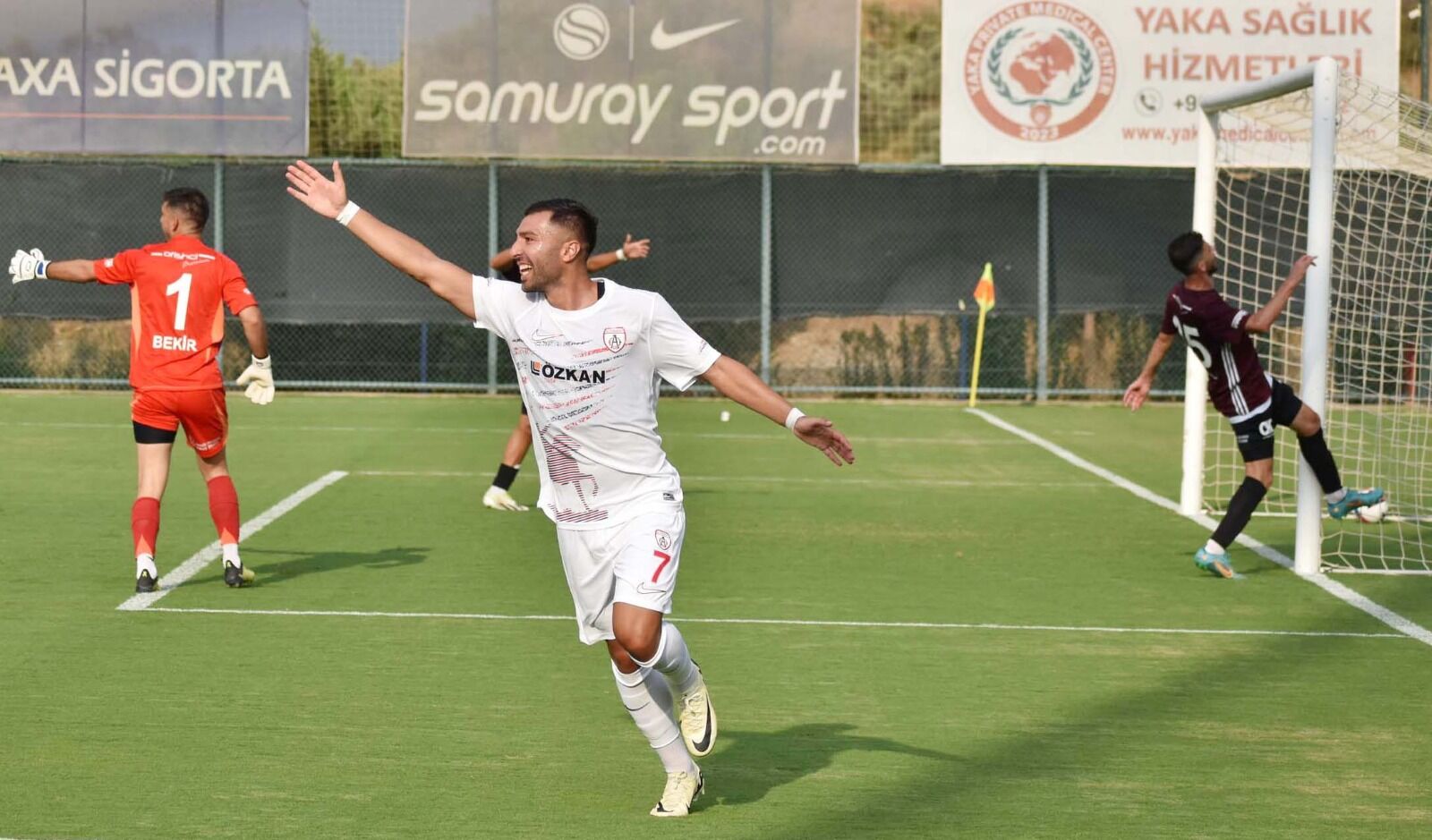 Altınordu'da Emre Aydınel Parlıyor (1)