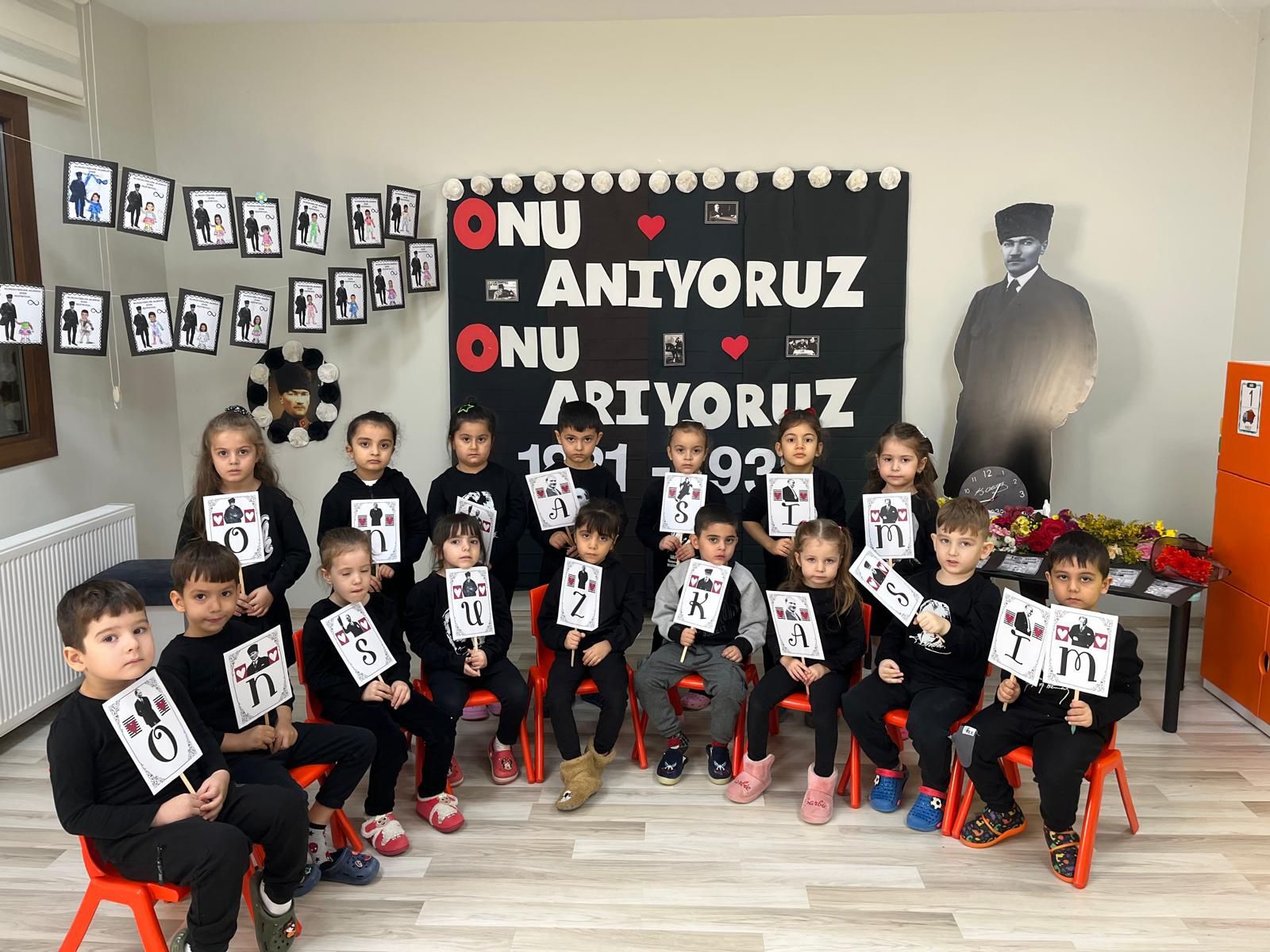Atatürk’ü Özlemle Andı (1)